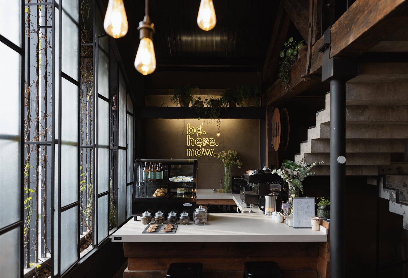 LOBA CAFE