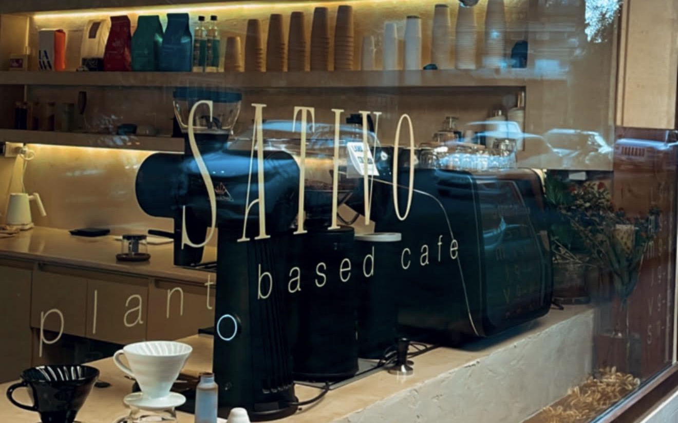 S A T I V O | Plant based café