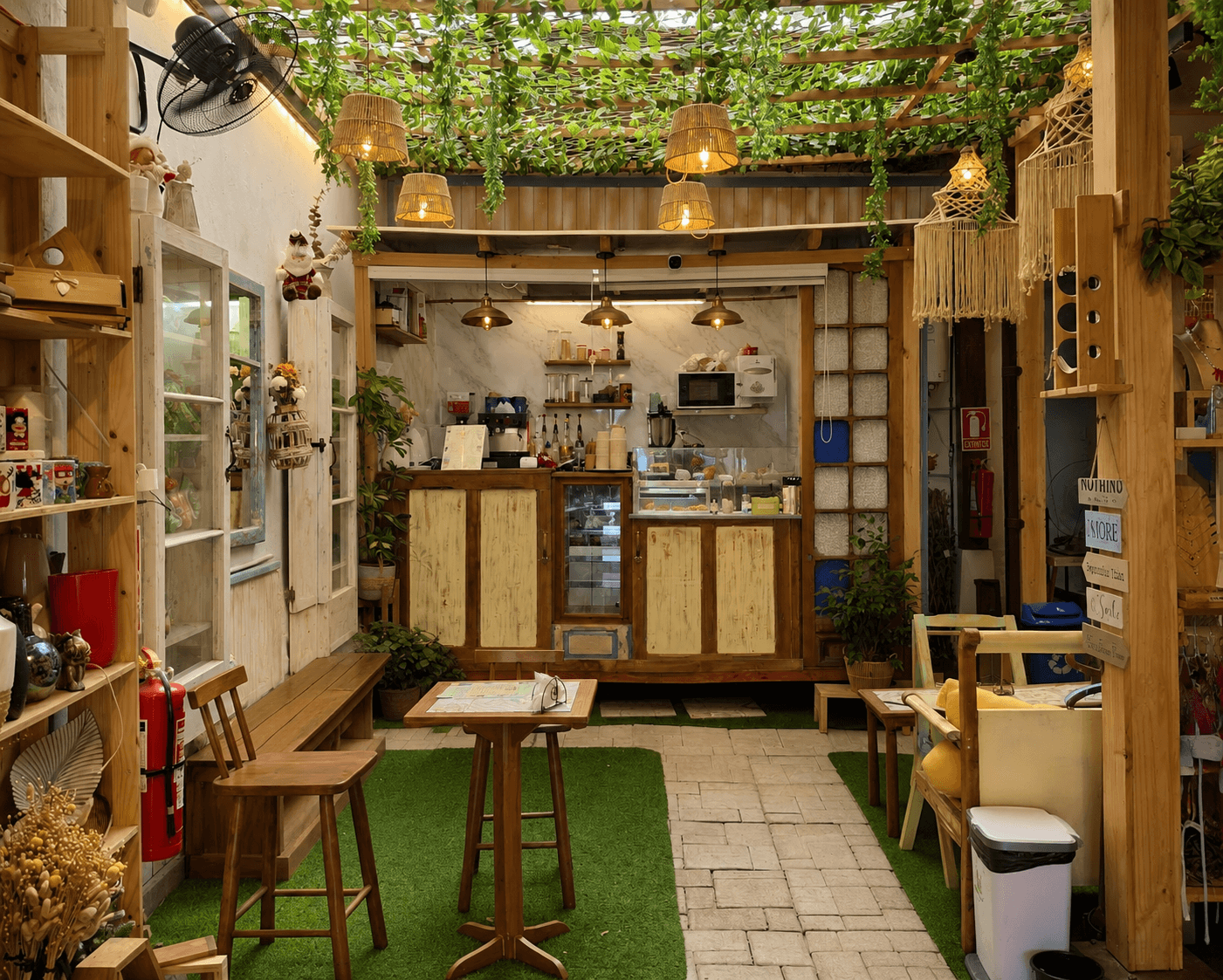 Coconut cafe