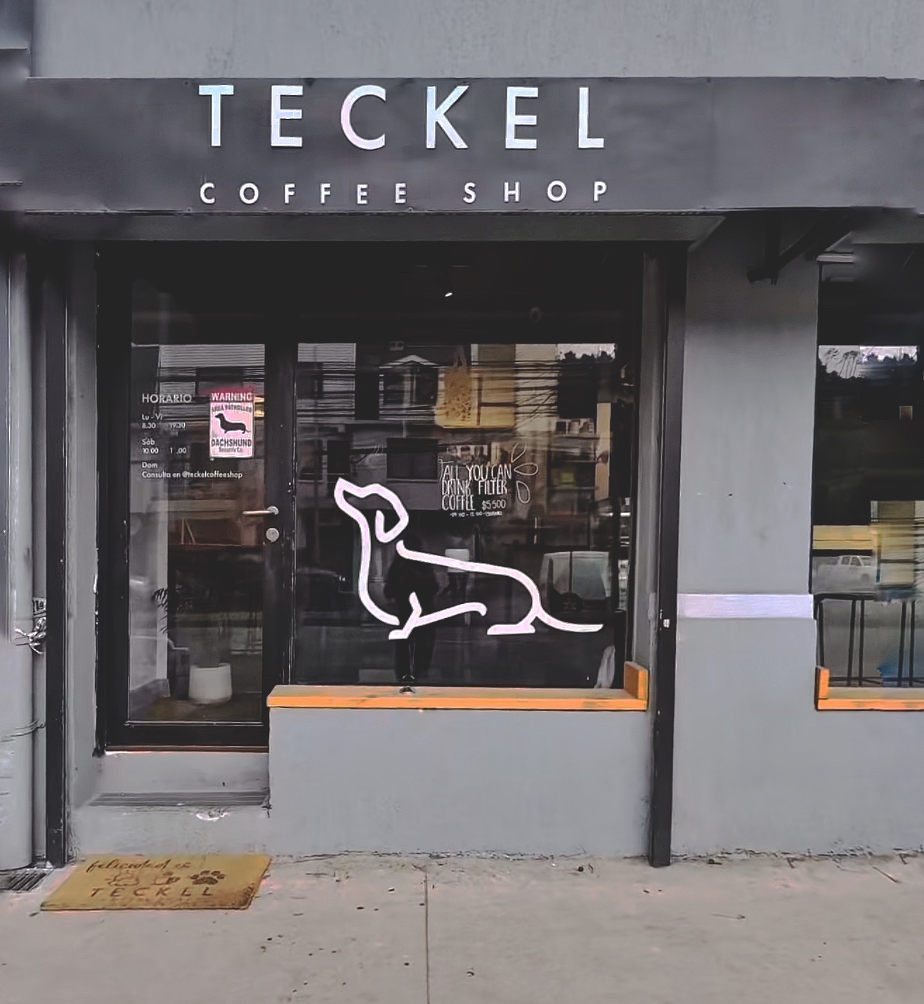 Teckel Coffee Shop