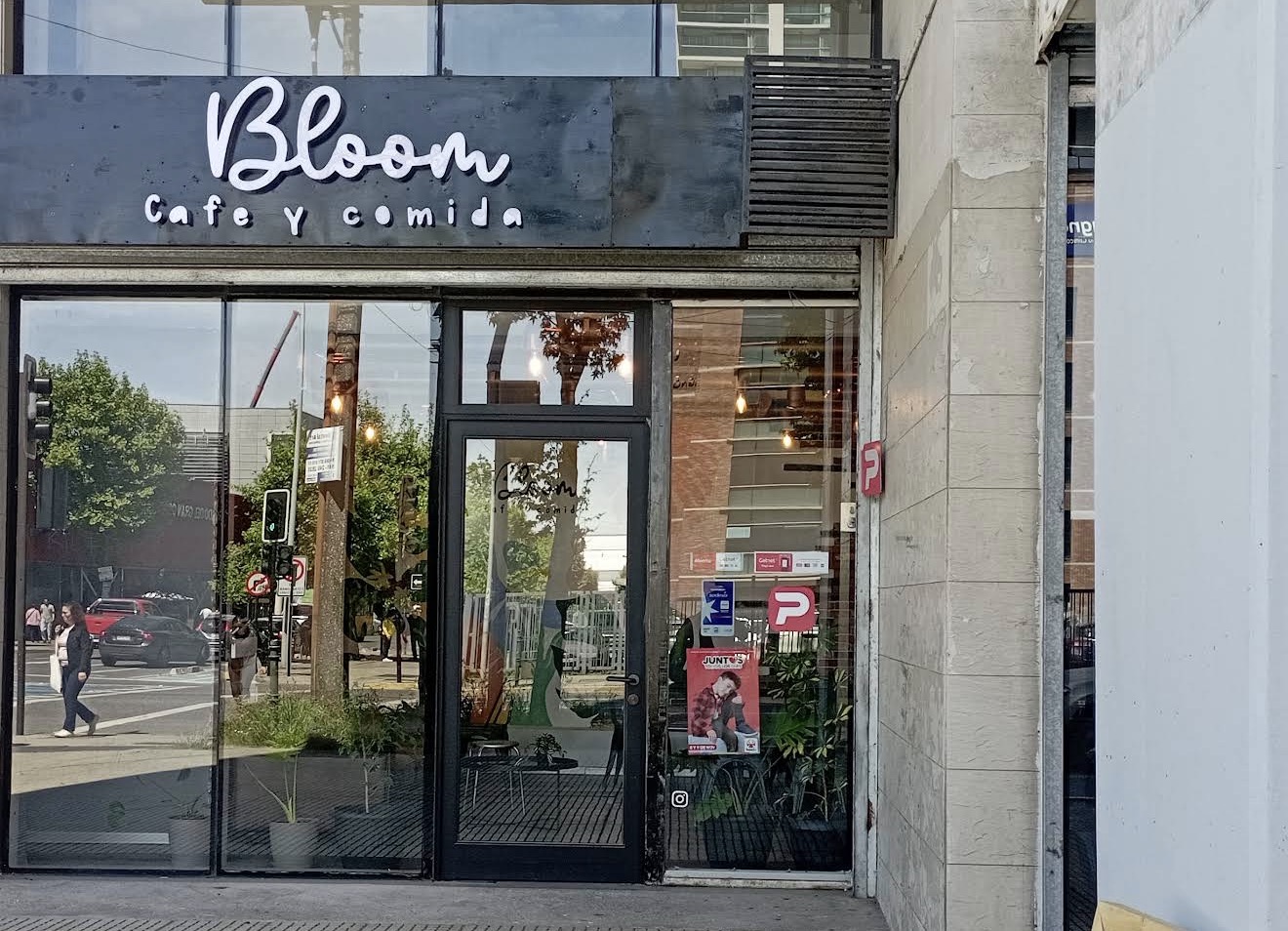 Bloom Café